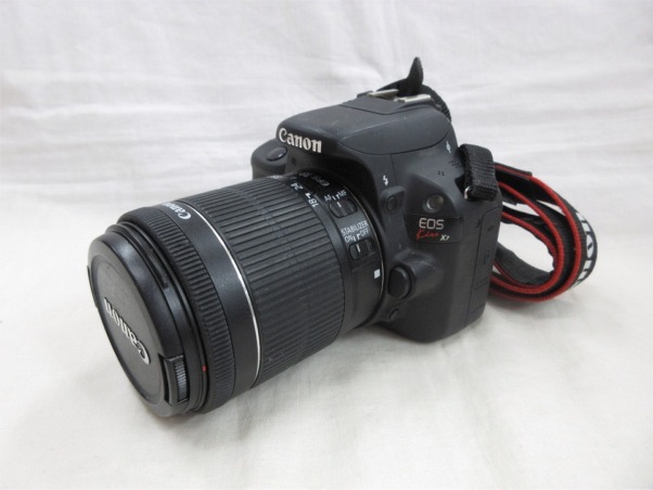 Canon デジタル一眼カメラ EOS KISS X7 DS126441 入荷しました